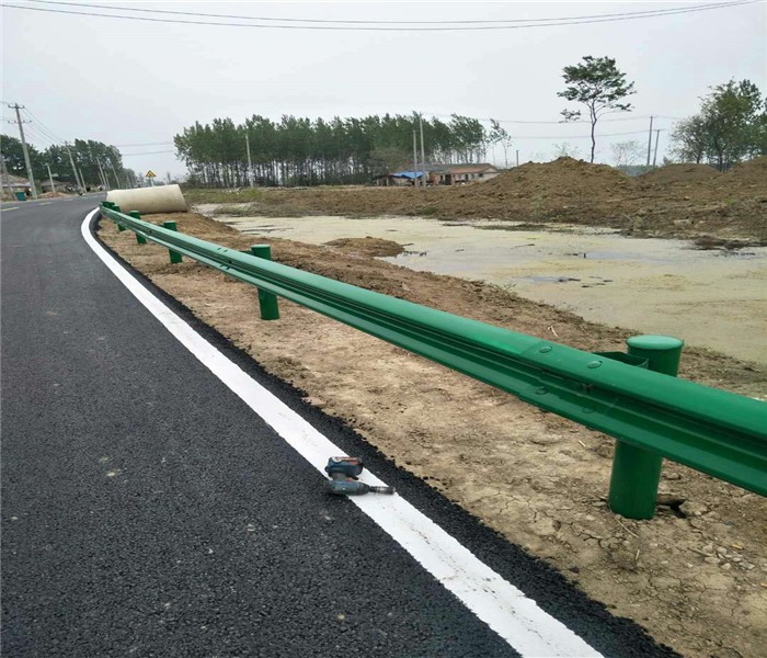 公路护栏的标准有哪些？